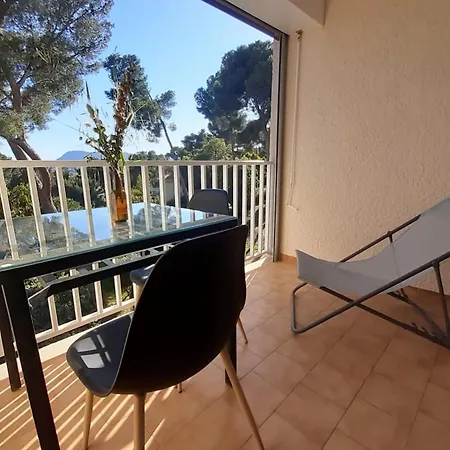 With Balcony In Lägenhet *